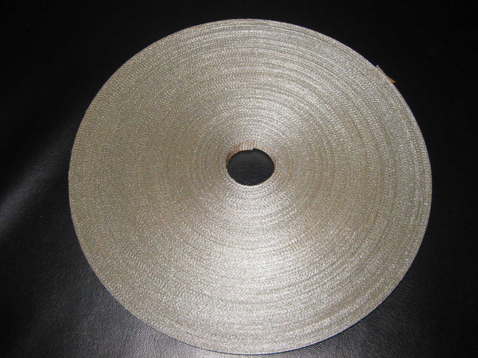SPINDLE TAPE AND TANGENTIAL BELT